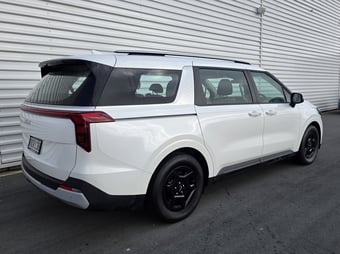 2025 Kia Carnival at Johnston Ebbett