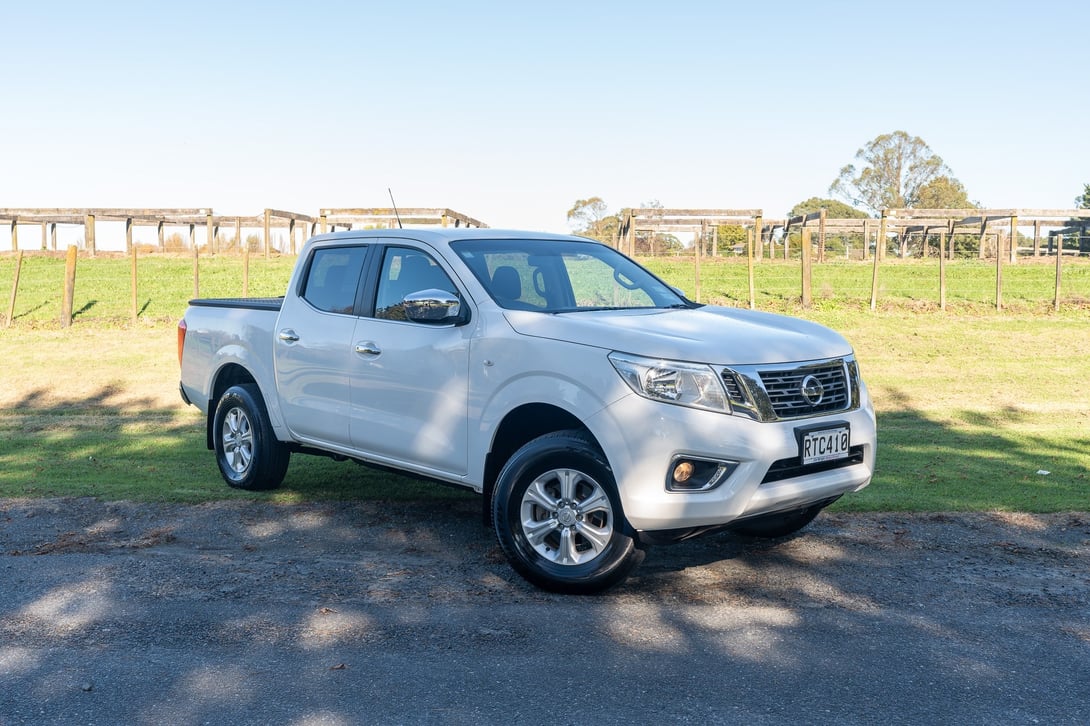 2017 Nissan Navara at Jim Wright