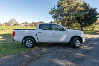 2017 Nissan Navara at Jim Wright
