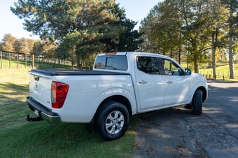 2017 Nissan Navara at Jim Wright