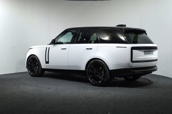 2026 Land Rover Range Rover at Duncan & Ebbett Hamilton