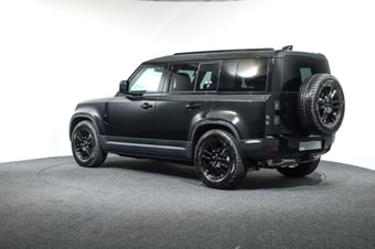 2026 Land Rover Defender at Duncan & Ebbett Hamilton