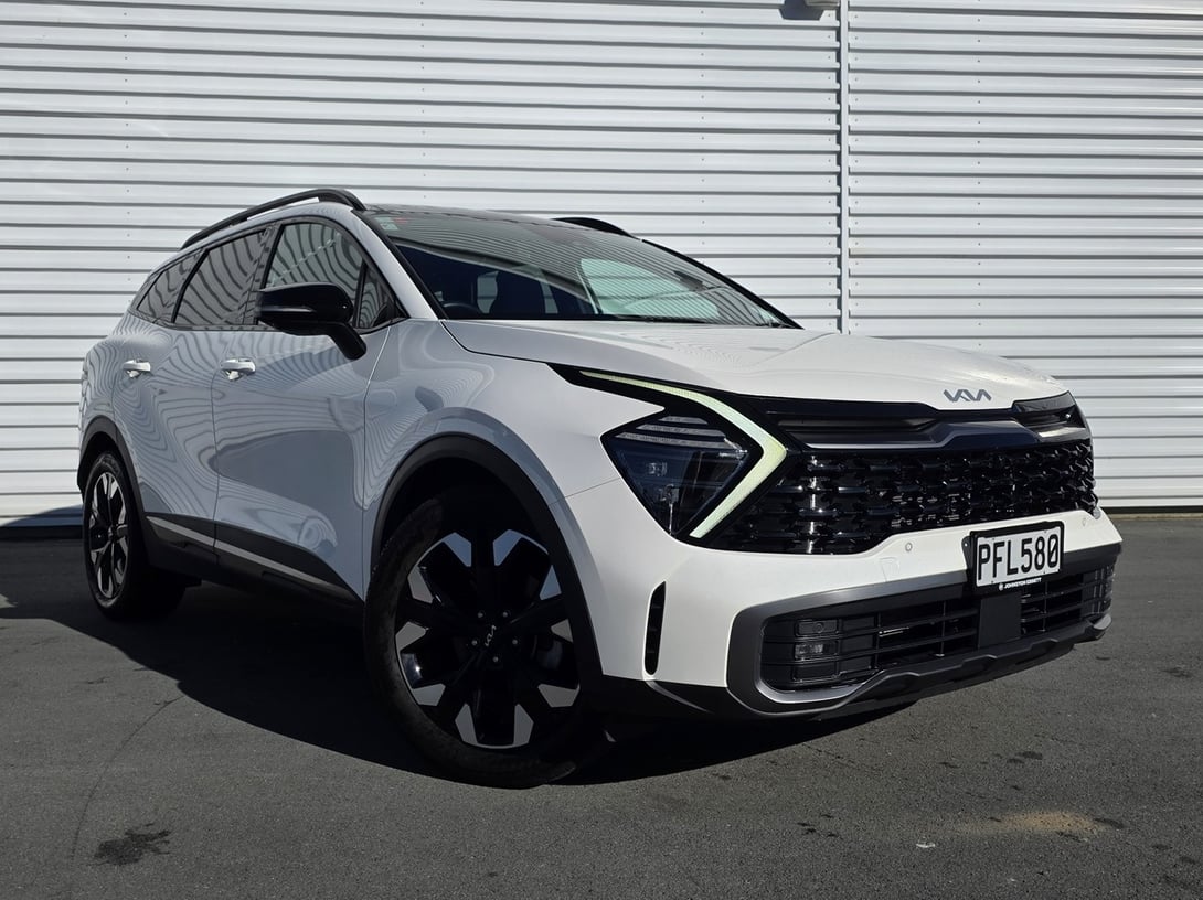 2022 Kia Sportage at Johnston Ebbett