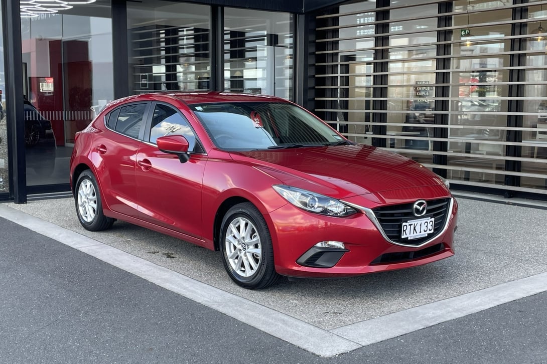 2015 Mazda 3 at Ebbett Toyota Hamilton