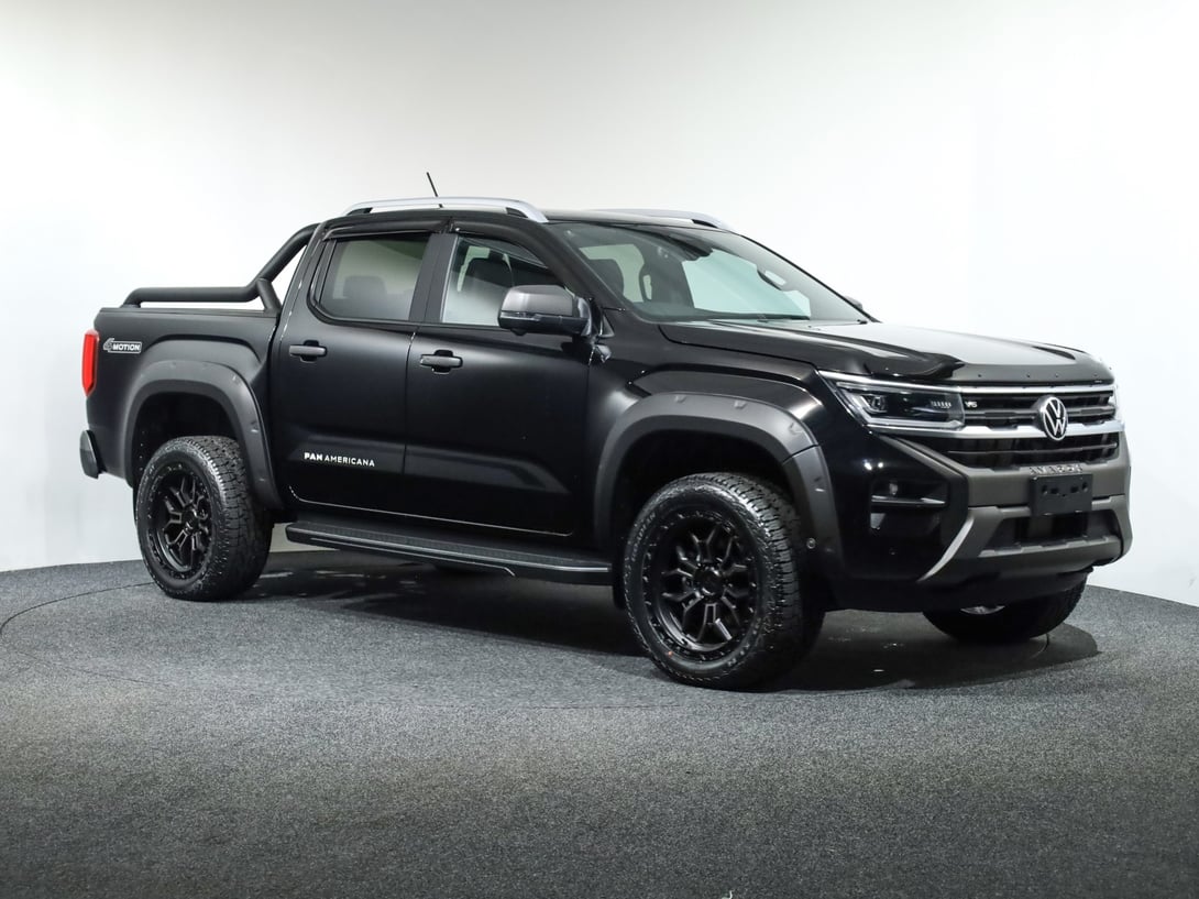 2026 Volkswagen Amarok at Ebbett Volkswagen & Škoda Hamilton
