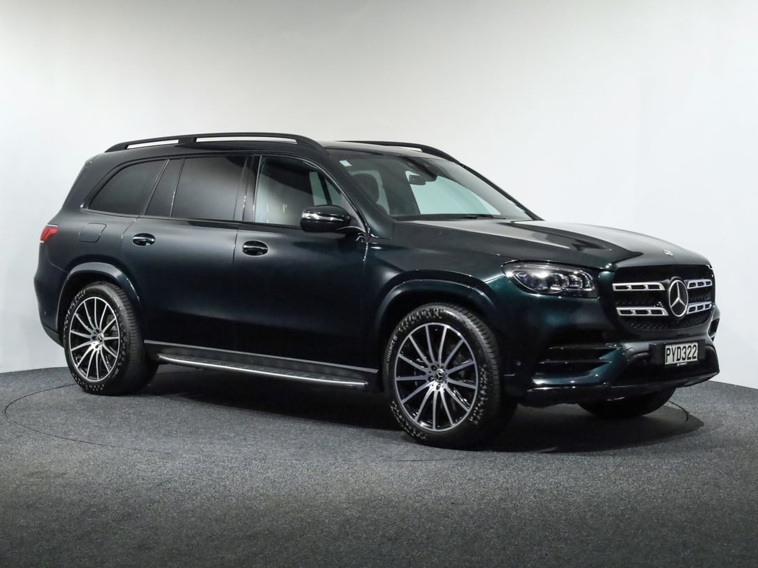 2023 Mercedes-Benz GLS 400 d at Ebbett Volkswagen & Škoda Hamilton