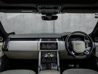 2018 Land Rover Range Rover at Ebbett Prestige Tauranga