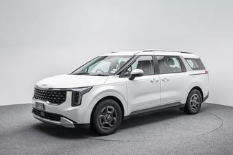2025 Kia Carnival at Ebbett Pukekohe