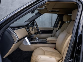 2022 Land Rover Range Rover at Ebbett Prestige Tauranga