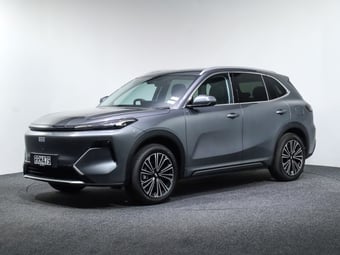 2026 Geely Starray EM-i at Ebbett The Base