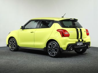 2022 Suzuki Swift at Ebbett Hamilton