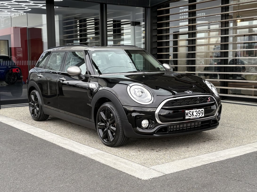 2020 MINI Cooper S at Lexus of Hamilton