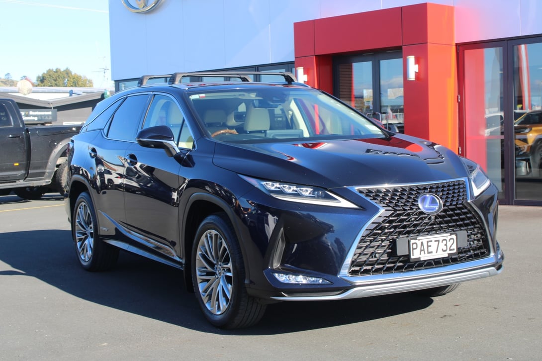 2022 Lexus RX 450hL at Ebbett Toyota Morrinsville