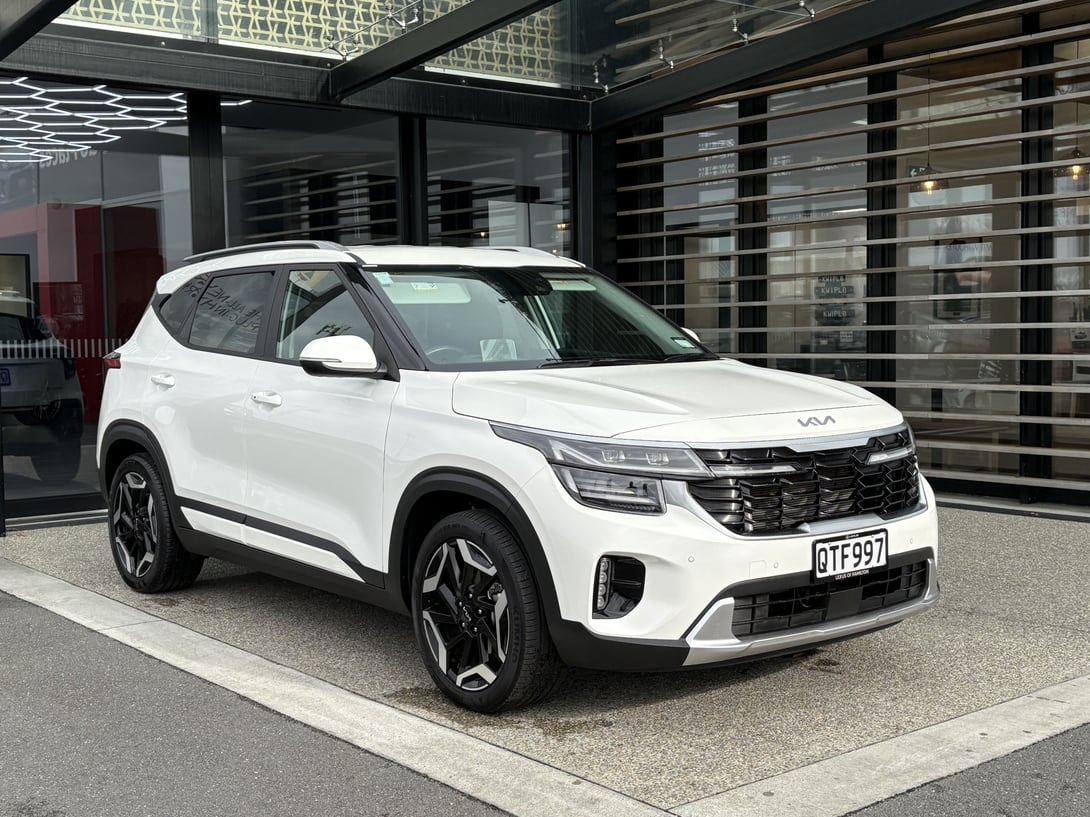 2024 Kia Seltos at Lexus of Hamilton