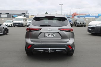 2025 Toyota Highlander at Ebbett Toyota Morrinsville