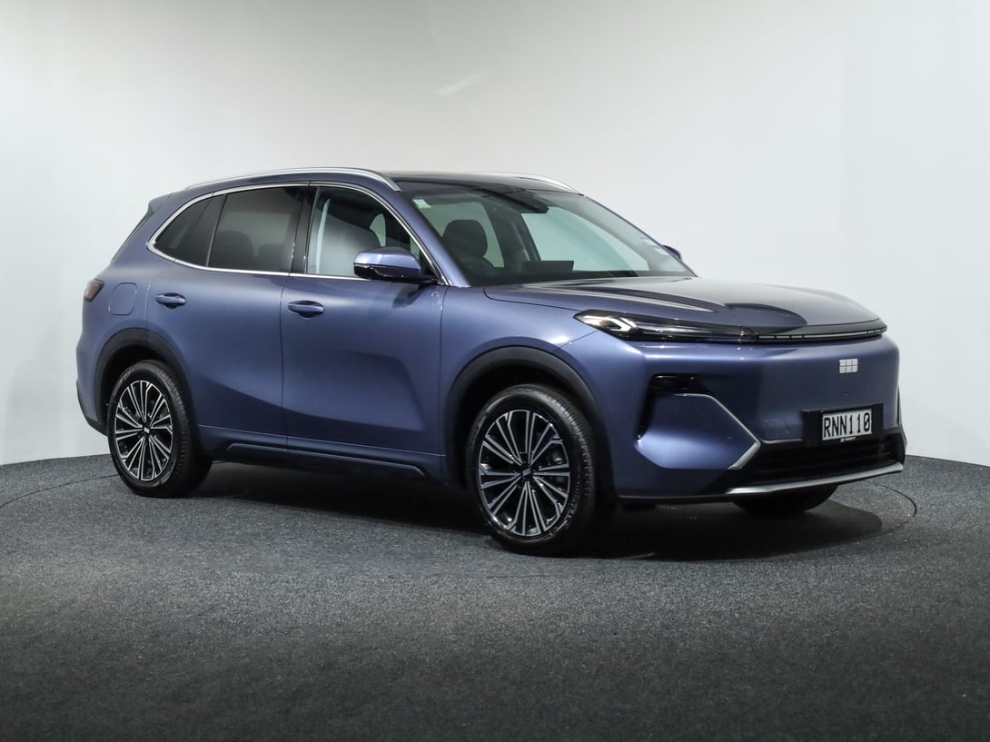 2025 Geely Starray EM-i at Ebbett The Base