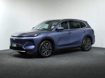 2025 Geely Starray EM-i at Ebbett The Base