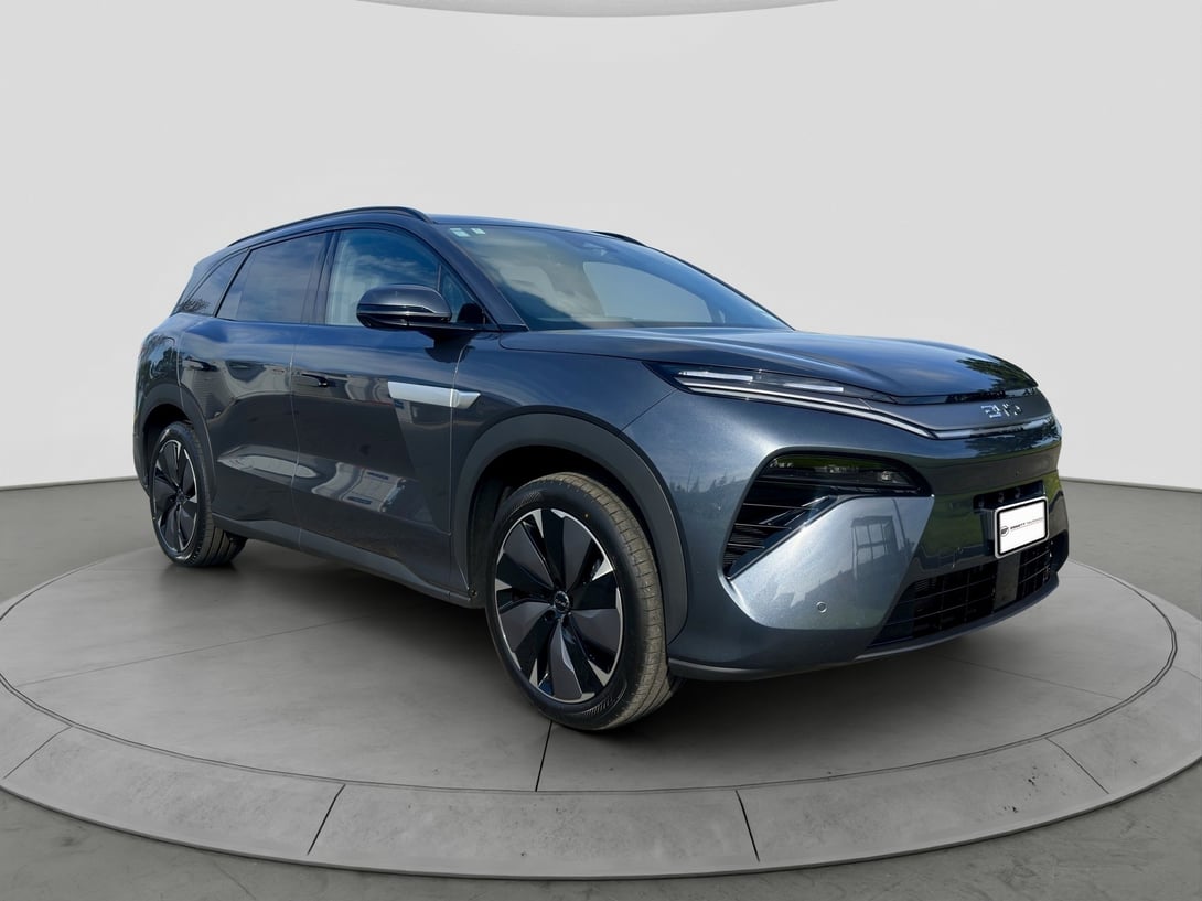 2026 BYD SEALION 8 at Ebbett Tauranga