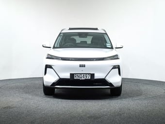2026 Geely Starray EM-i at Ebbett The Base
