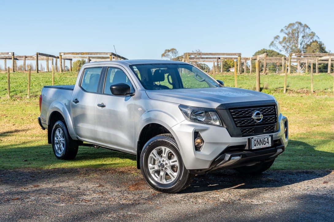 2024 Nissan Navara at Jim Wright
