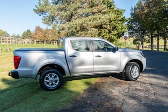 2024 Nissan Navara at Jim Wright