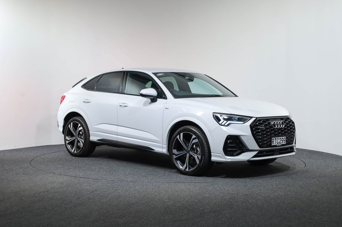 2024 Audi Q3 at Ebbett Audi & CUPRA Hamilton