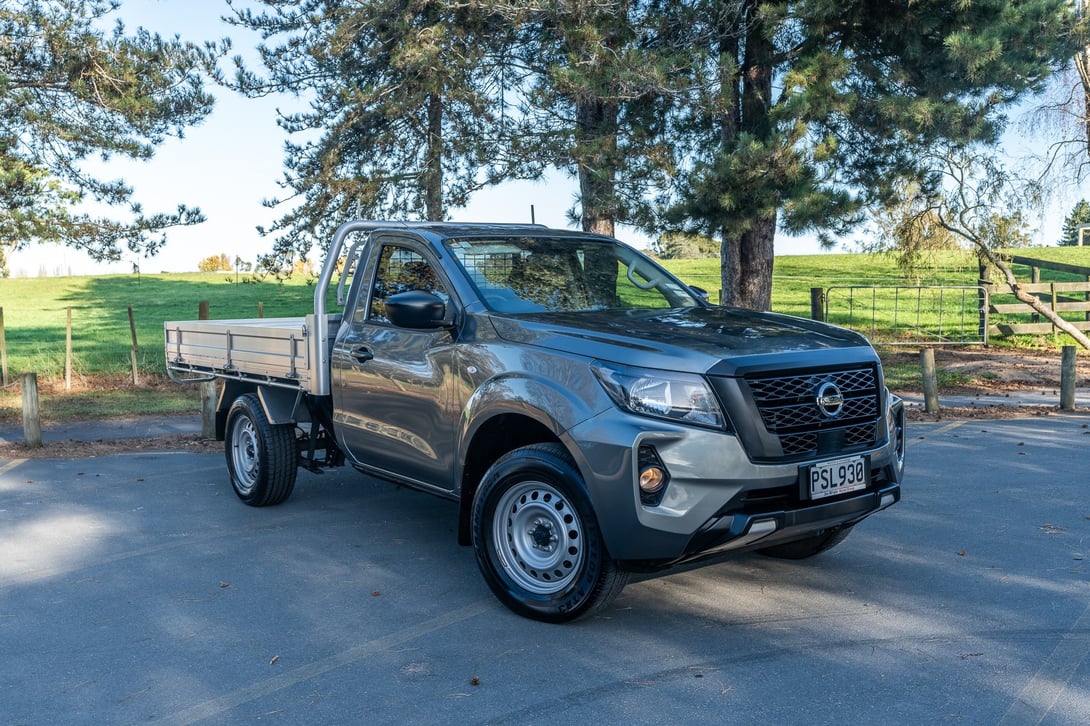 2023 Nissan Navara at Jim Wright