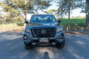 2023 Nissan Navara at Jim Wright