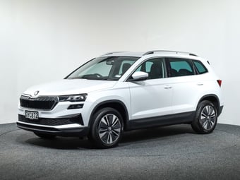 2024 Skoda Karoq at Ebbett Volkswagen & Škoda Hamilton