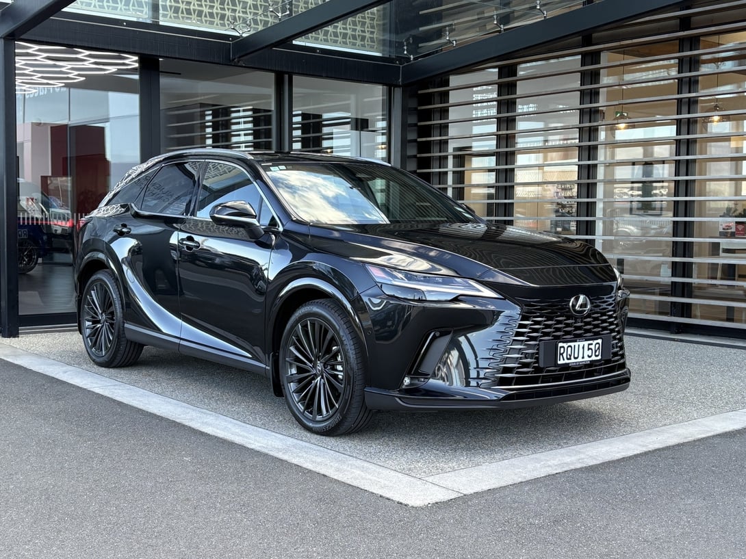2026 Lexus RX 450h+ at Lexus of Hamilton
