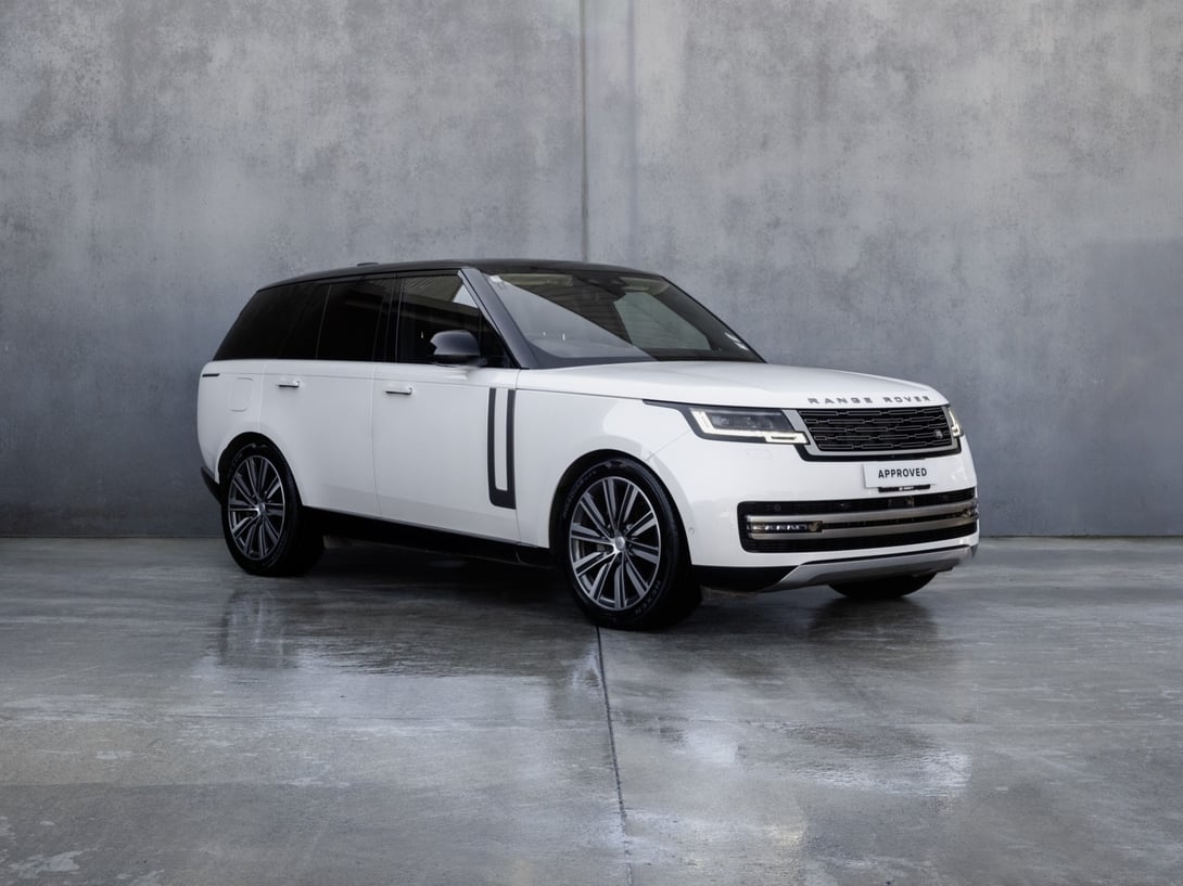 2022 Land Rover Range Rover at Ebbett Prestige Tauranga