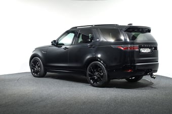 2022 Land Rover Discovery at Duncan & Ebbett Hamilton