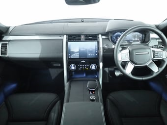 2026 Land Rover Discovery at Duncan & Ebbett Hamilton