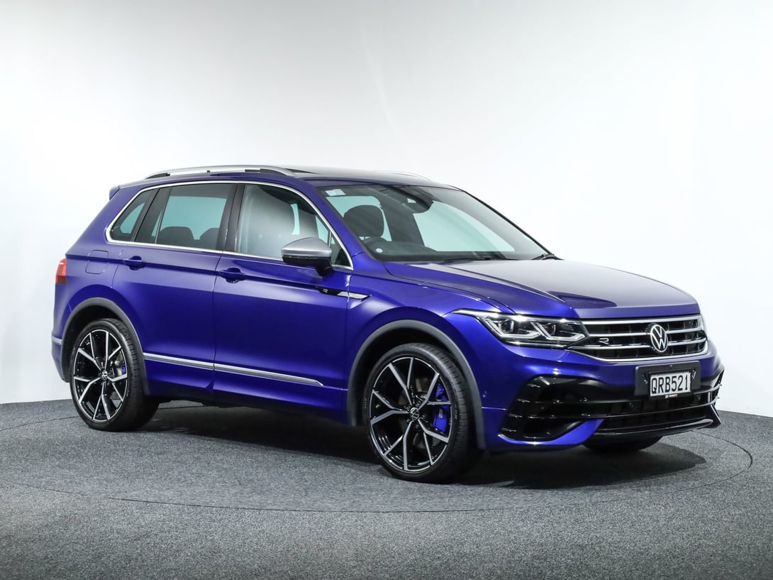 2024 Volkswagen Tiguan at Ebbett Volkswagen & Škoda Hamilton