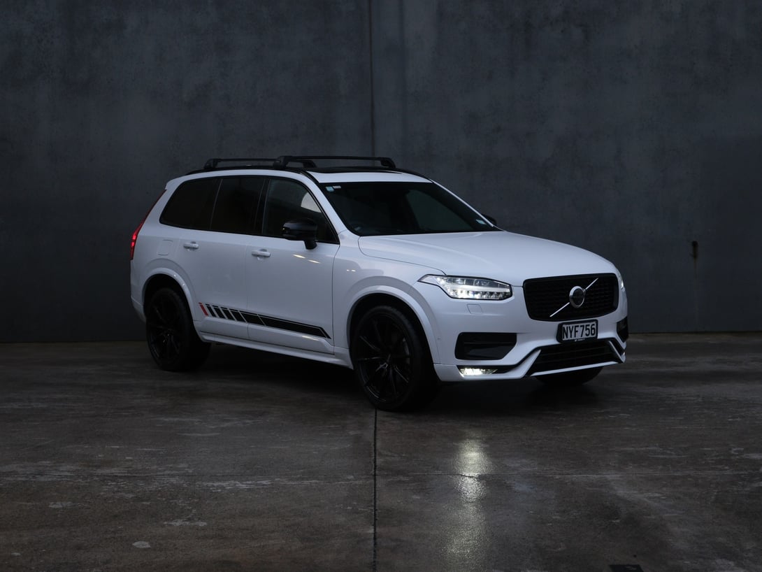 2022 Volvo XC90 at Ebbett Prestige Tauranga