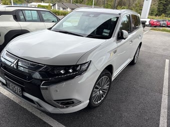 2021 Mitsubishi Outlander at Ebbett Rotorua