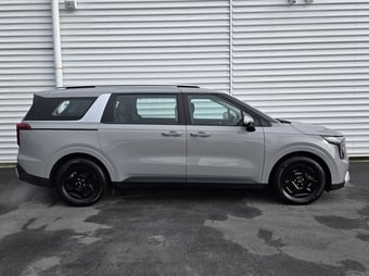 2025 Kia Carnival at Johnston Ebbett