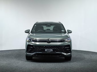 2025 Volkswagen Tiguan at Ebbett Volkswagen & Škoda Hamilton