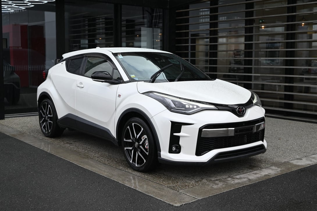 2020 Toyota C-HR at Ebbett Toyota Hamilton