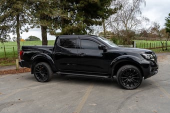2024 Nissan Navara at Jim Wright