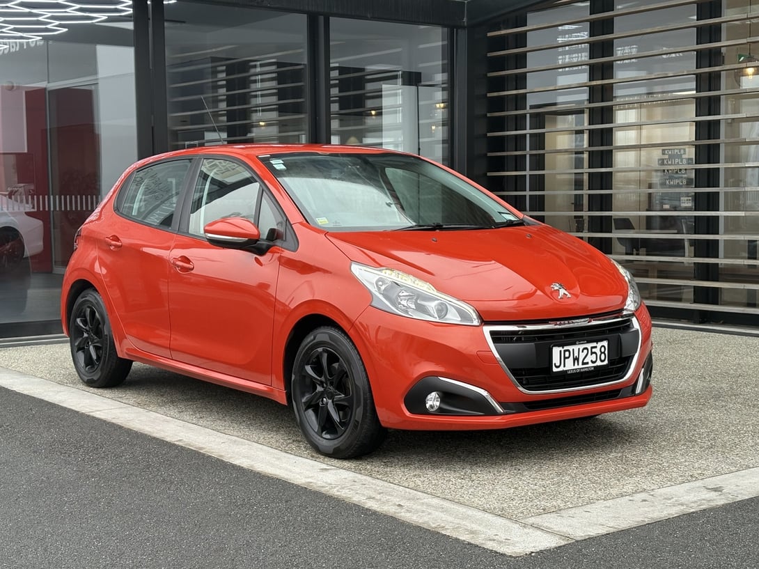 2016 Peugeot 208 at Lexus of Hamilton