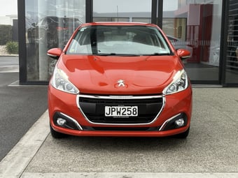 2016 Peugeot 208 at Lexus of Hamilton