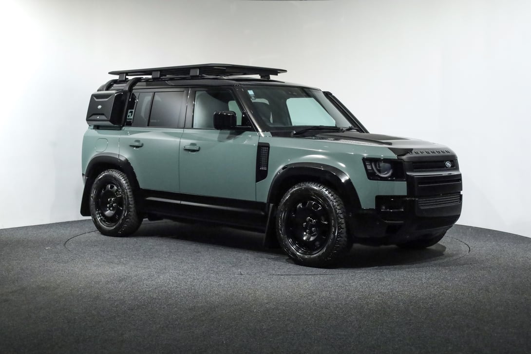 2026 Land Rover Defender at Duncan & Ebbett Hamilton