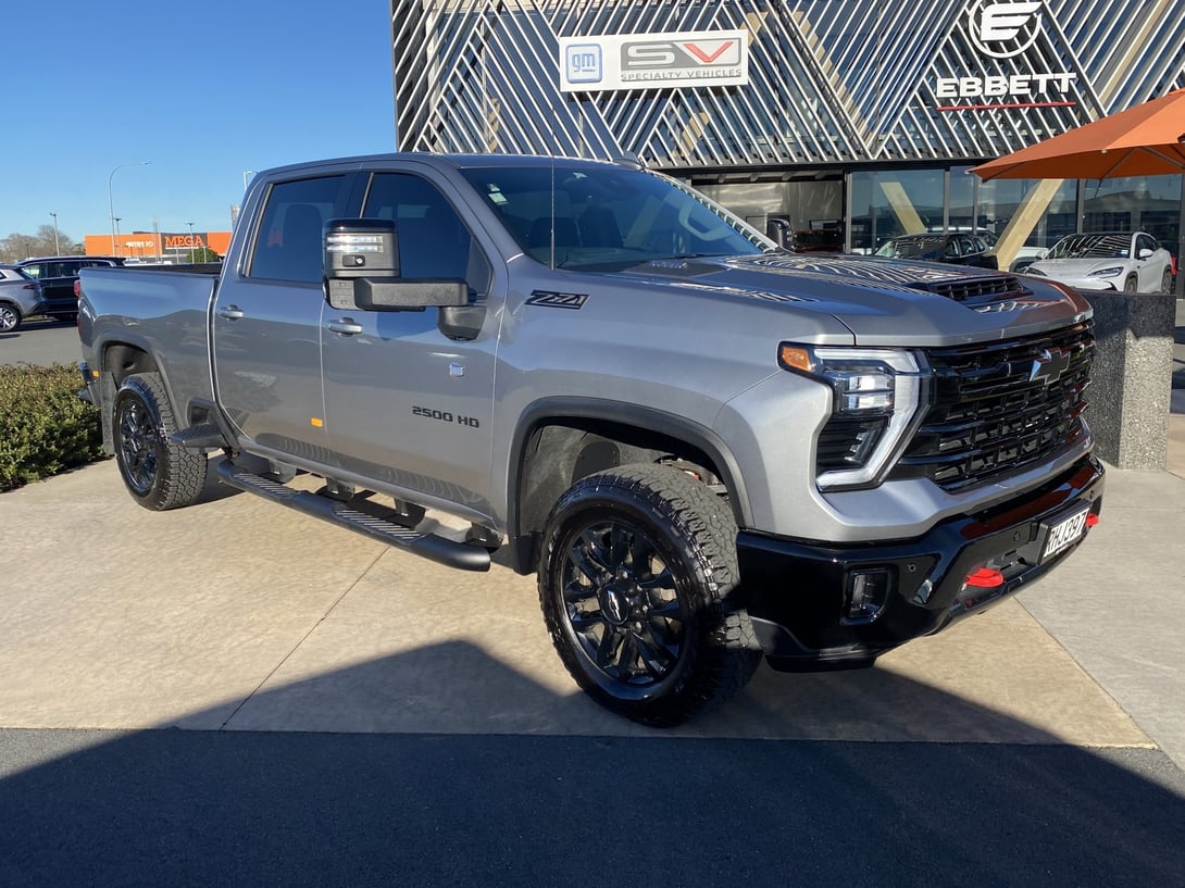 2025 Chevrolet Silverado at Ebbett Hamilton