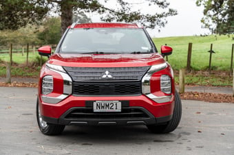 2021 Mitsubishi Outlander at Jim Wright