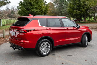 2021 Mitsubishi Outlander at Jim Wright