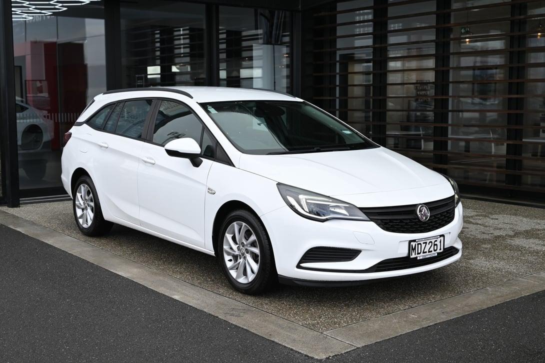 2019 Holden Astra at Ebbett Toyota Hamilton
