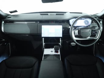 2025 Land Rover Range Rover at Duncan & Ebbett Hamilton