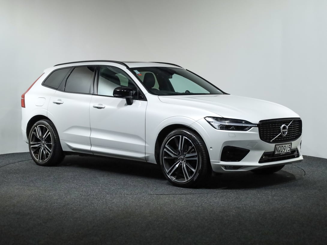 2021 Volvo XC60 at Ebbett Hamilton