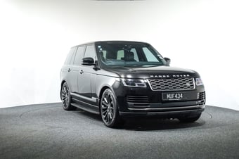 2021 Land Rover Range Rover at Duncan & Ebbett Hamilton